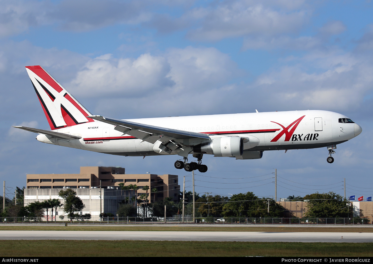 Aircraft Photo of N745AX | Boeing 767-232(BDSF) | ABX Air | AirHistory.net #474131