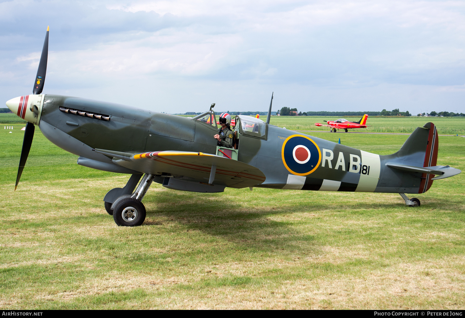 Aircraft Photo of G-BRSF / PV181 | Supermarine 361 Spitfire Mk9 | UK - Air Force | AirHistory.net #474194