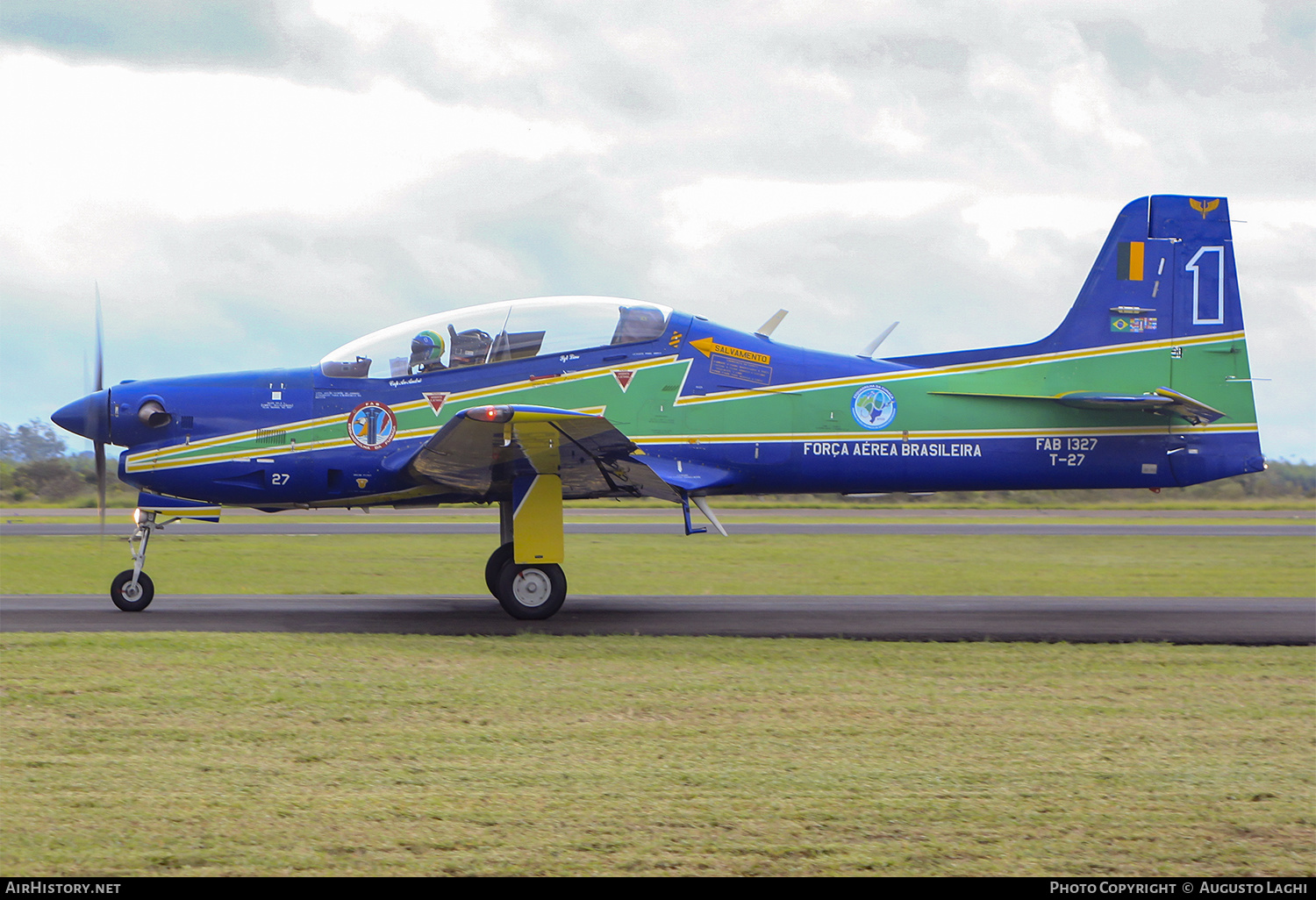 Aircraft Photo of 1327 | Embraer T-27 Tucano | Brazil - Air Force | AirHistory.net #474274