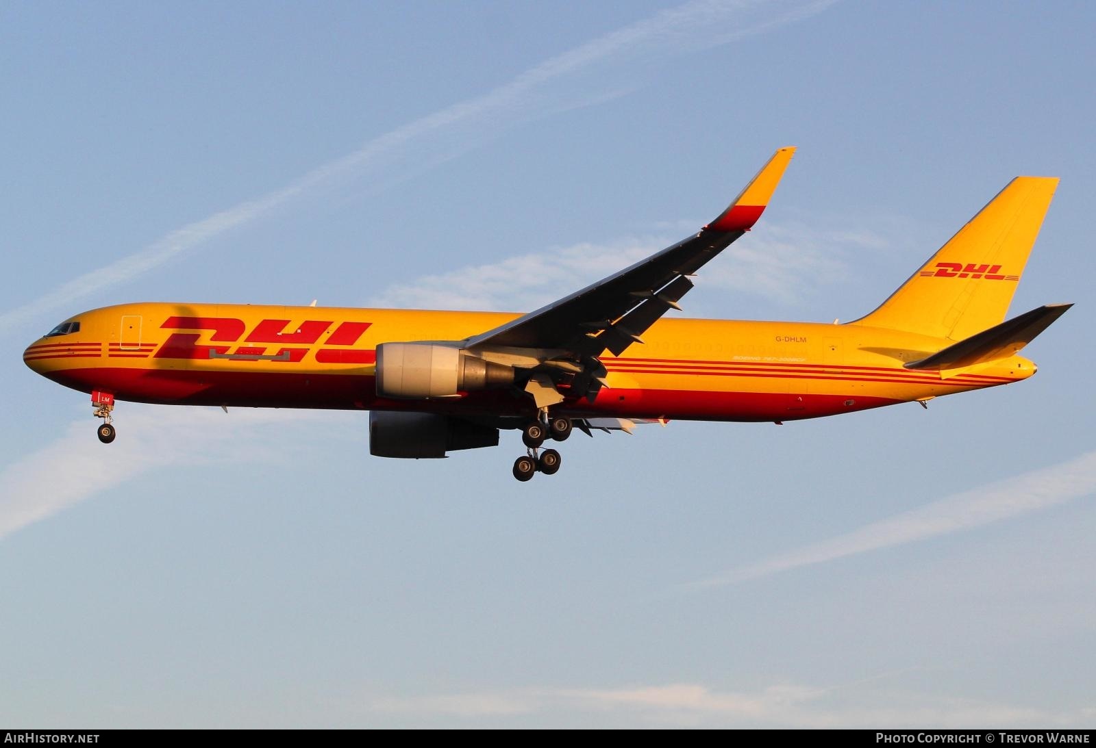 Aircraft Photo of G-DHLM | Boeing 767-324/ER(BCF) | DHL International | AirHistory.net #474291