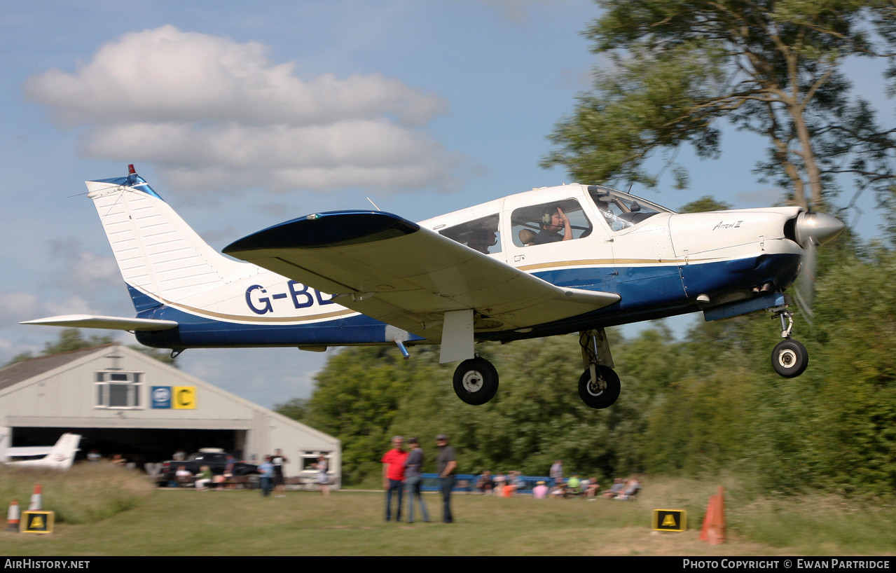 Aircraft Photo of G-BBDE | Piper PA-28R-200 Cherokee Arrow II | AirHistory.net #474397