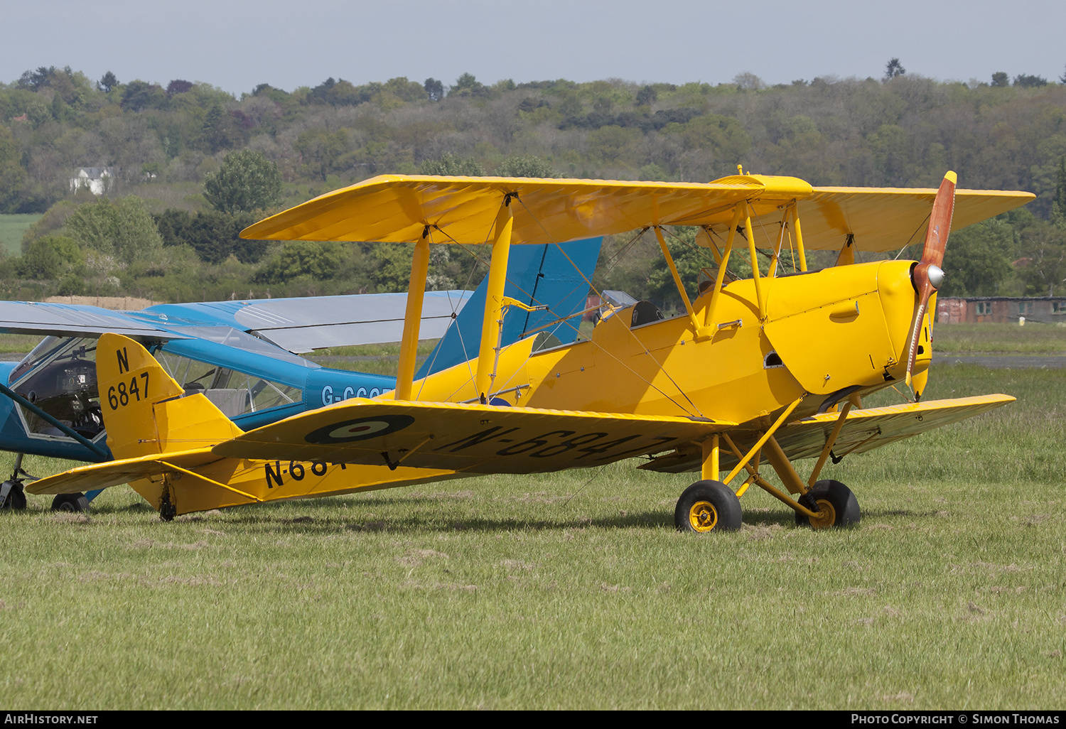 Aircraft Photo of G-APAL / N-6847 | De Havilland D.H. 82A Tiger Moth II | UK - Air Force | AirHistory.net #474408