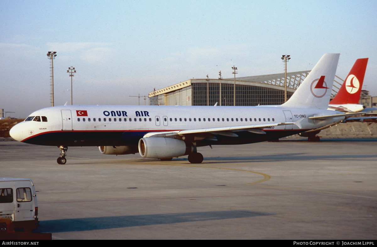 Aircraft Photo of TC-ONG | Airbus A320-231 | Onur Air | AirHistory.net #474469