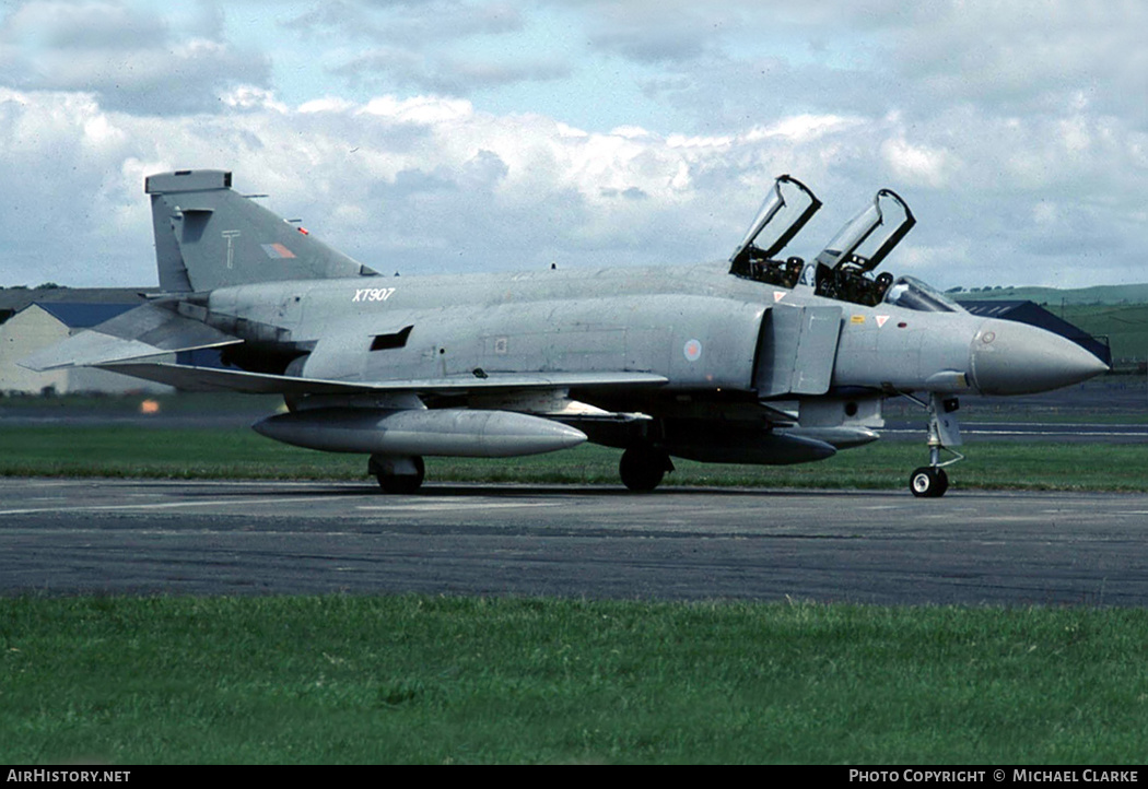 Aircraft Photo of XT907 | McDonnell Douglas F-4M Phantom FGR2 | UK - Air Force | AirHistory.net #474530