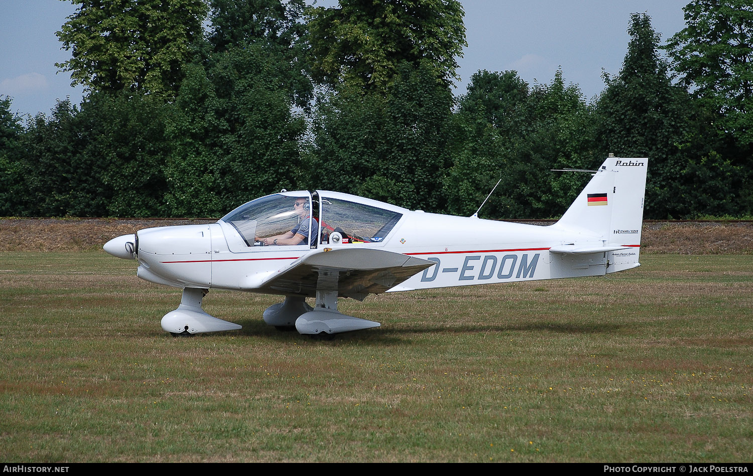 Aircraft Photo of D-EDOM | Robin HR-200-120 | AirHistory.net #474539