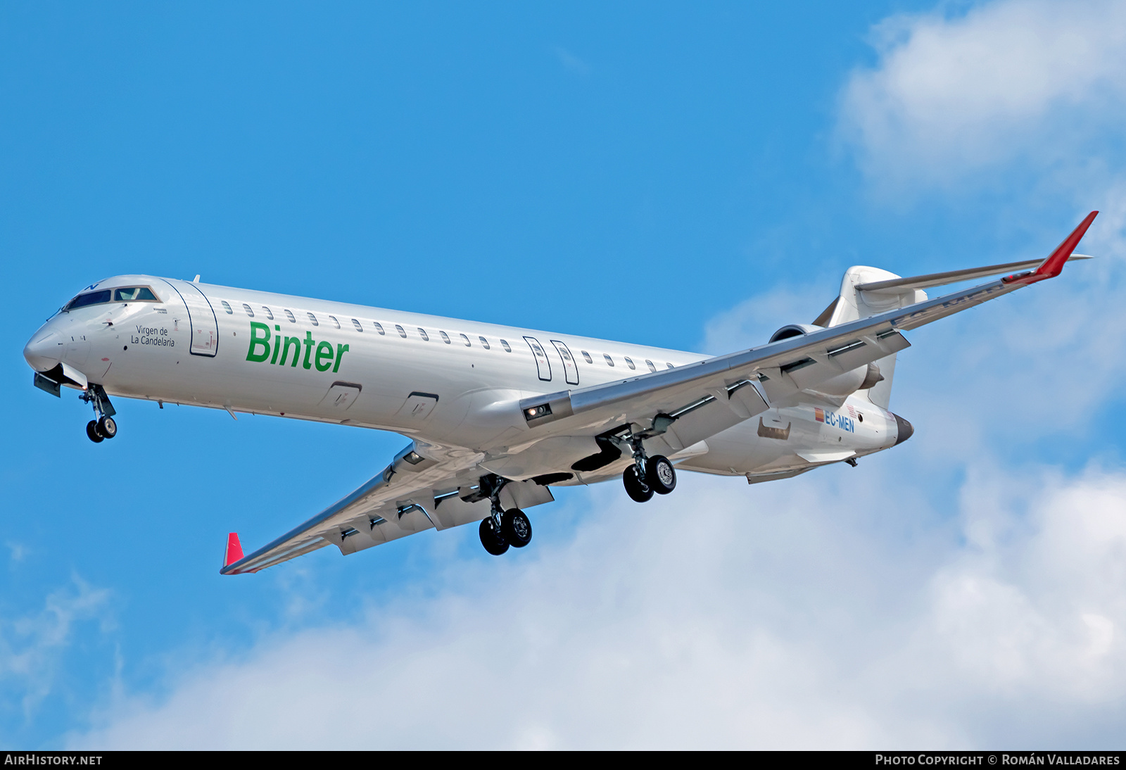 Aircraft Photo of EC-MEN | Bombardier CRJ-900ER (CL-600-2D24) | Binter Canarias | AirHistory.net #474613