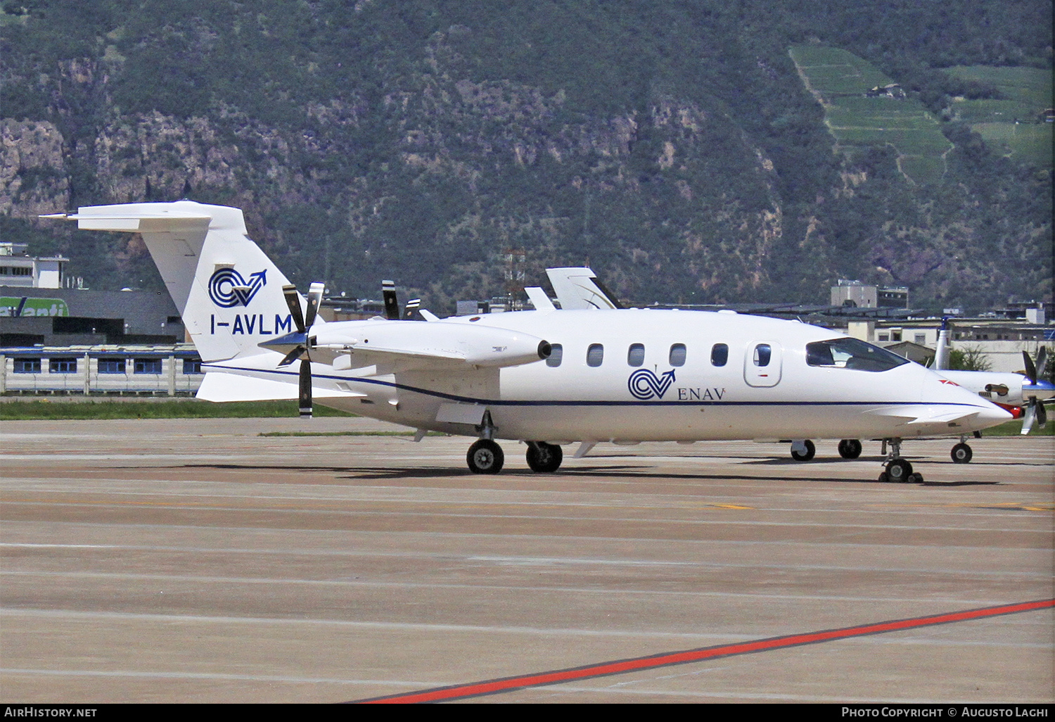 Aircraft Photo of I-AVLM | Piaggio P-180 Avanti II | ENAV - Ente Nazionale Assistenza al Volo | AirHistory.net #474642