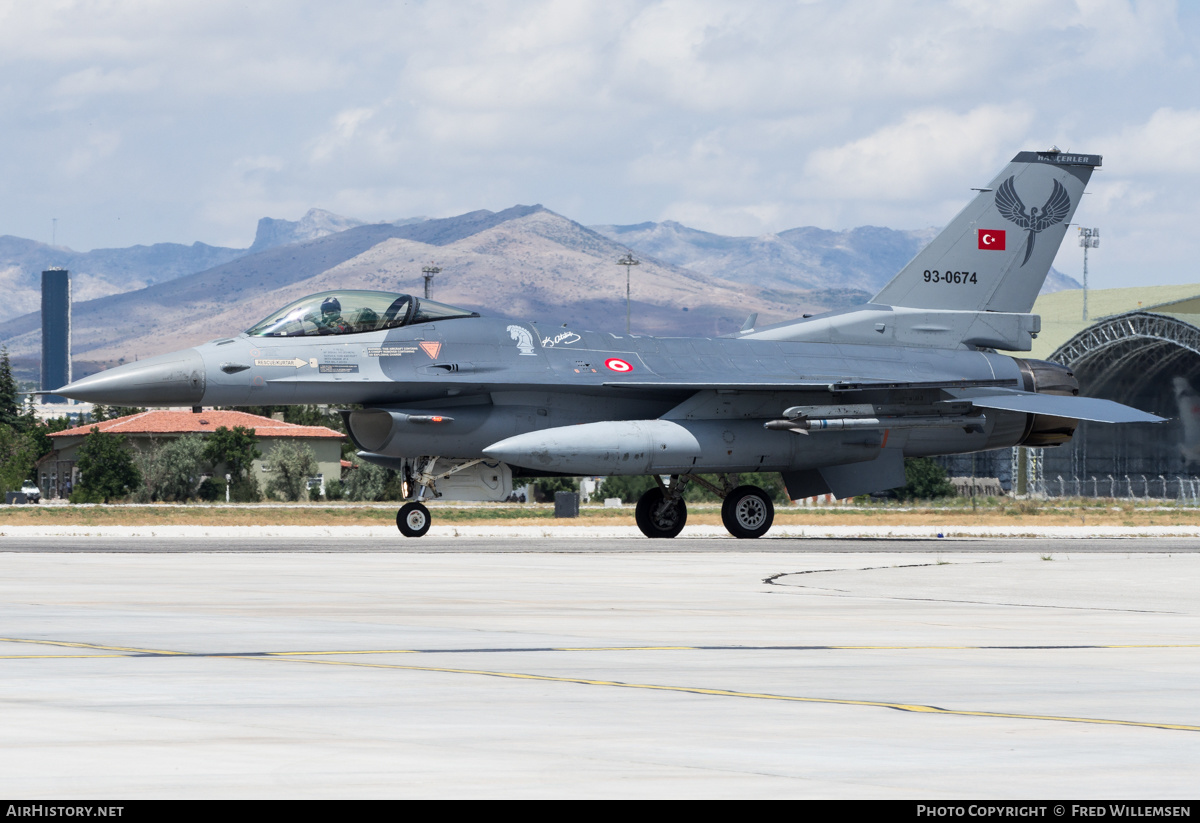 Aircraft Photo of 93-0674 | Lockheed Martin F-16C Fighting Falcon | Turkey - Air Force | AirHistory.net #474721