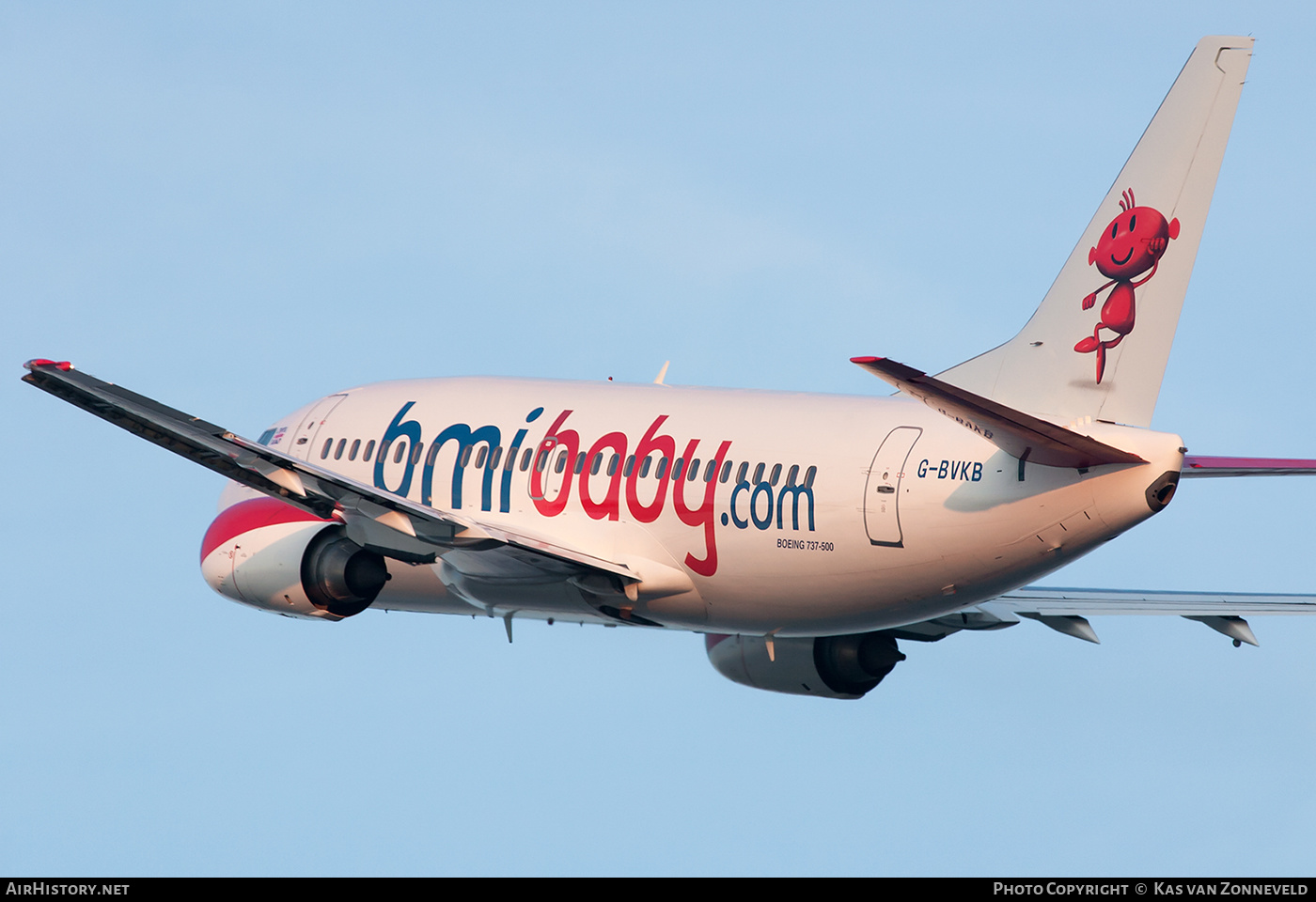 Aircraft Photo of G-BVKB | Boeing 737-59D | Bmibaby | AirHistory.net #474775