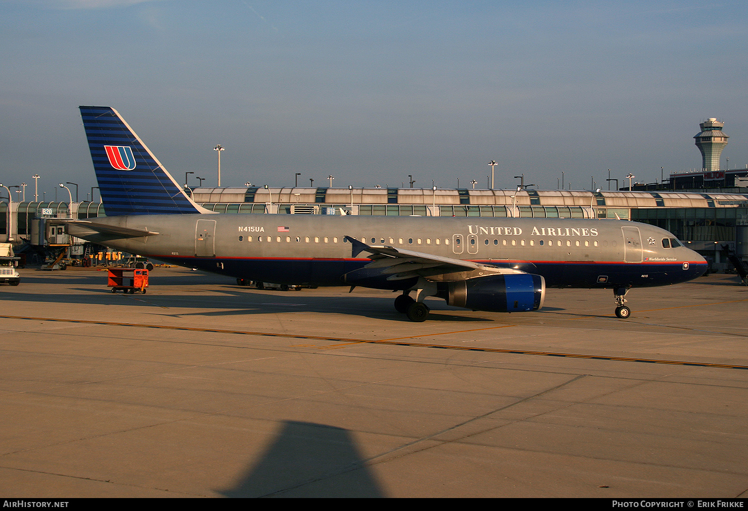 Aircraft Photo of N415UA | Airbus A320-232 | United Airlines | AirHistory.net #474846