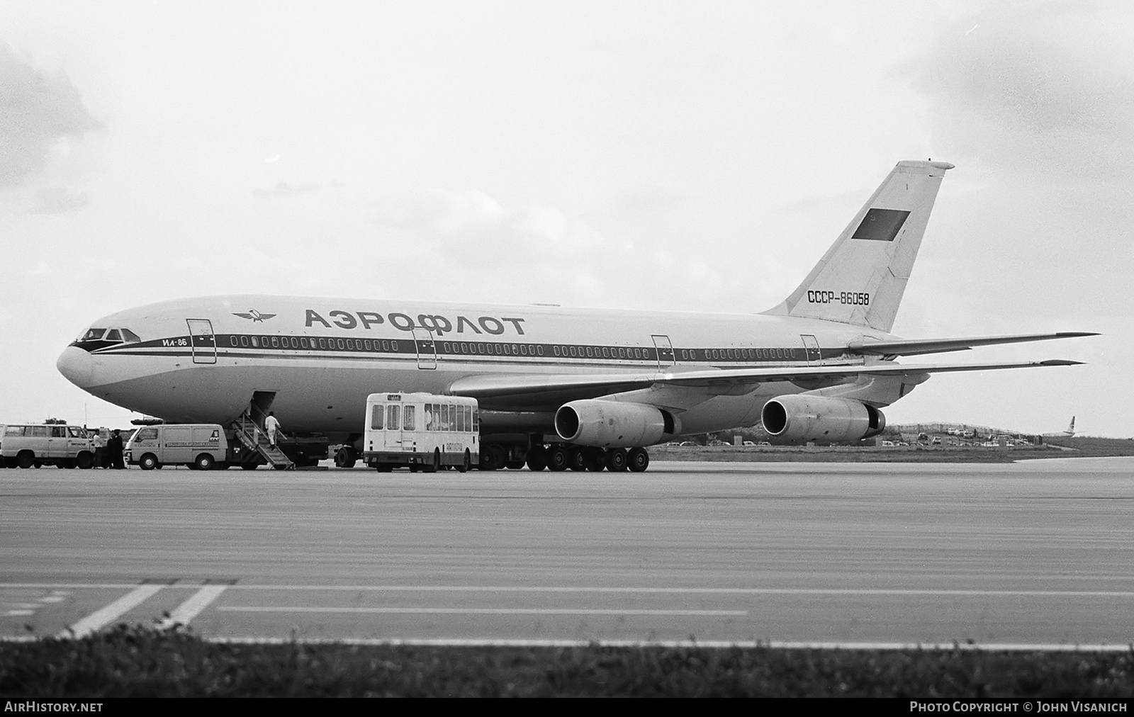 Aircraft Photo of CCCP-86058 | Ilyushin Il-86 | Aeroflot | AirHistory.net #474883