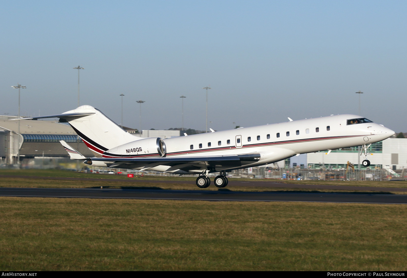Aircraft Photo of N148QS | Bombardier Global 6000 (BD-700-1A10) | AirHistory.net #474923