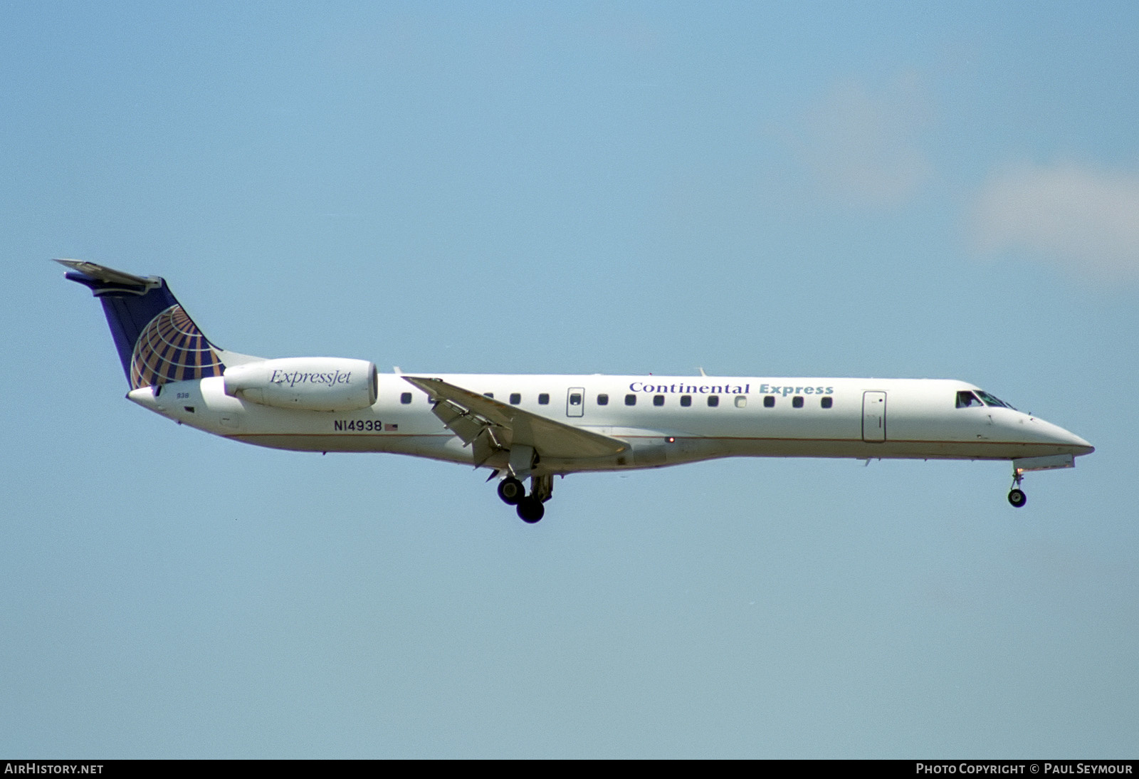 Aircraft Photo of N14938 | Embraer ERJ-145ER (EMB-145ER) | Continental Express | AirHistory.net #474937