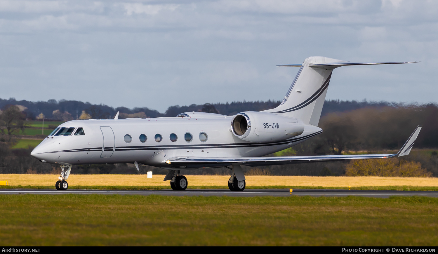 Aircraft Photo of S5-JVA | Gulfstream Aerospace G-IV-X Gulfstream G450 | AirHistory.net #474967