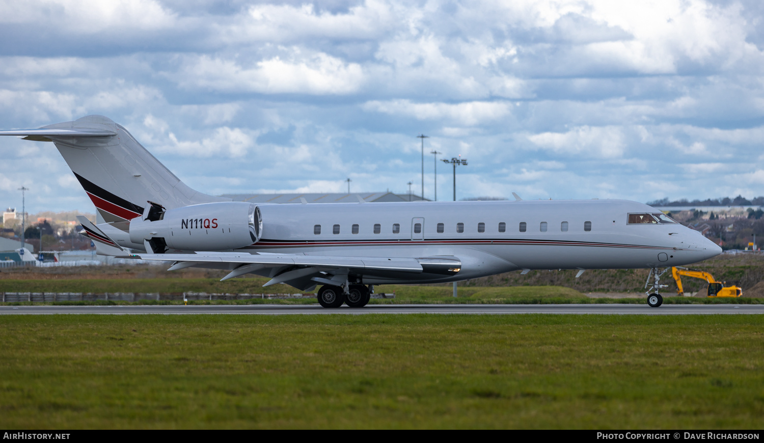 Aircraft Photo of N111QS | Bombardier Global 5000 (BD-700-1A11) | AirHistory.net #474978