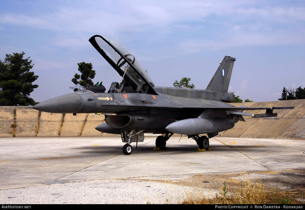 Aircraft Photo of 612 | General Dynamics F-16D Fighting Falcon | Greece - Air Force | AirHistory.net #474980