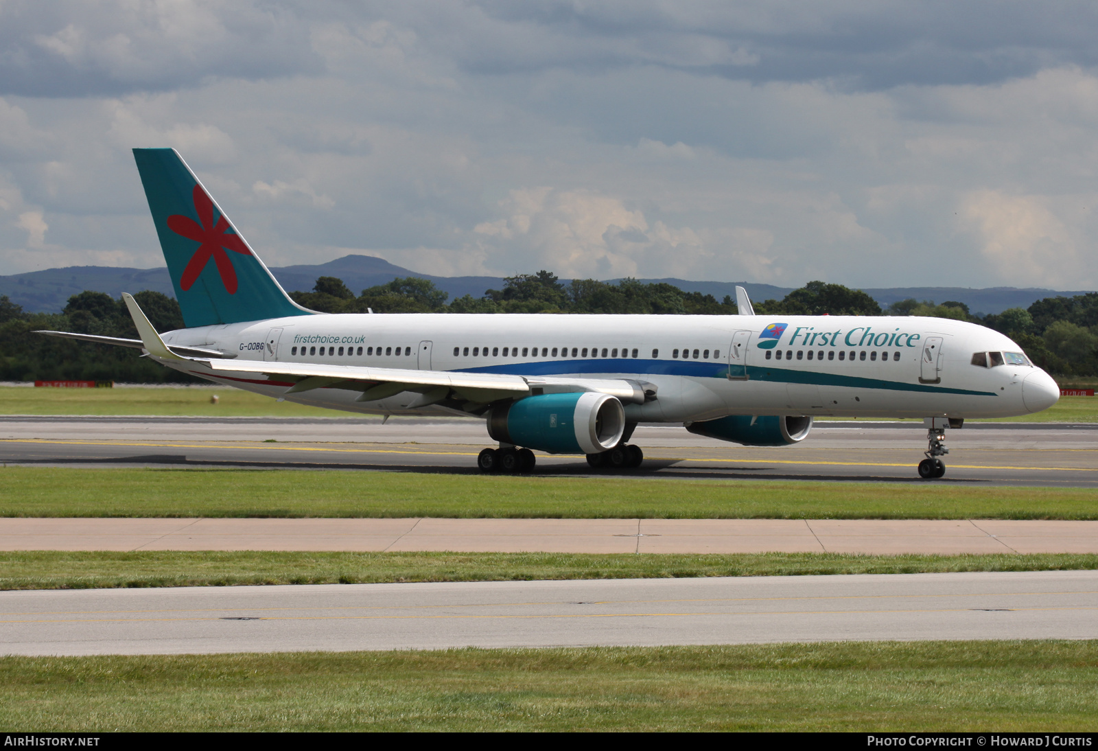 Aircraft Photo of G-OOBG | Boeing 757-236 | First Choice Airways | AirHistory.net #475063