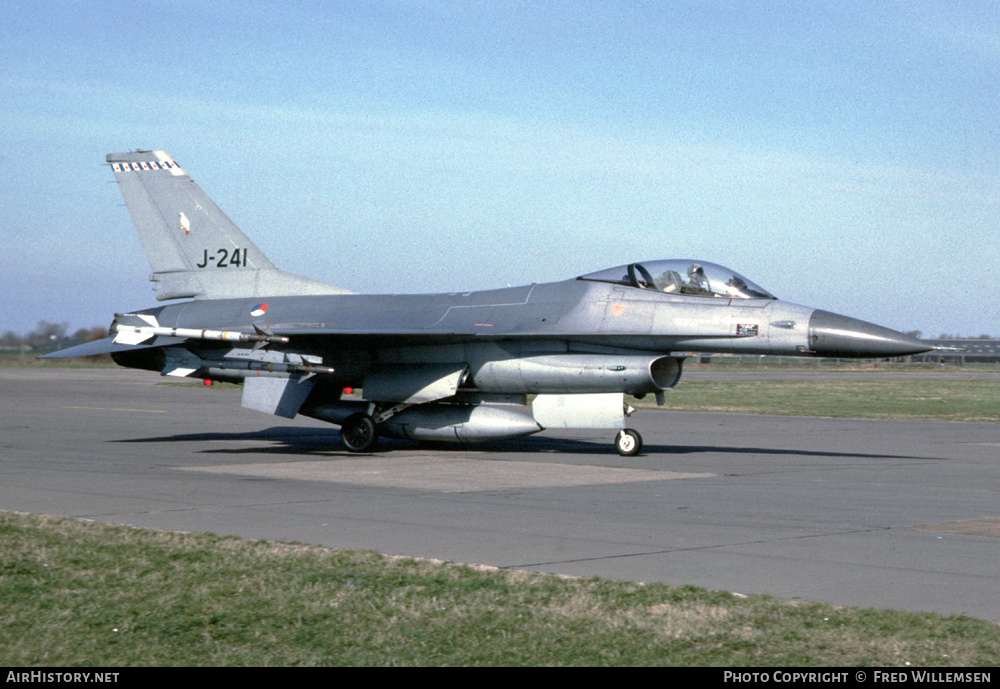 Aircraft Photo of J-241 | General Dynamics F-16A Fighting Falcon | Netherlands - Air Force | AirHistory.net #475081