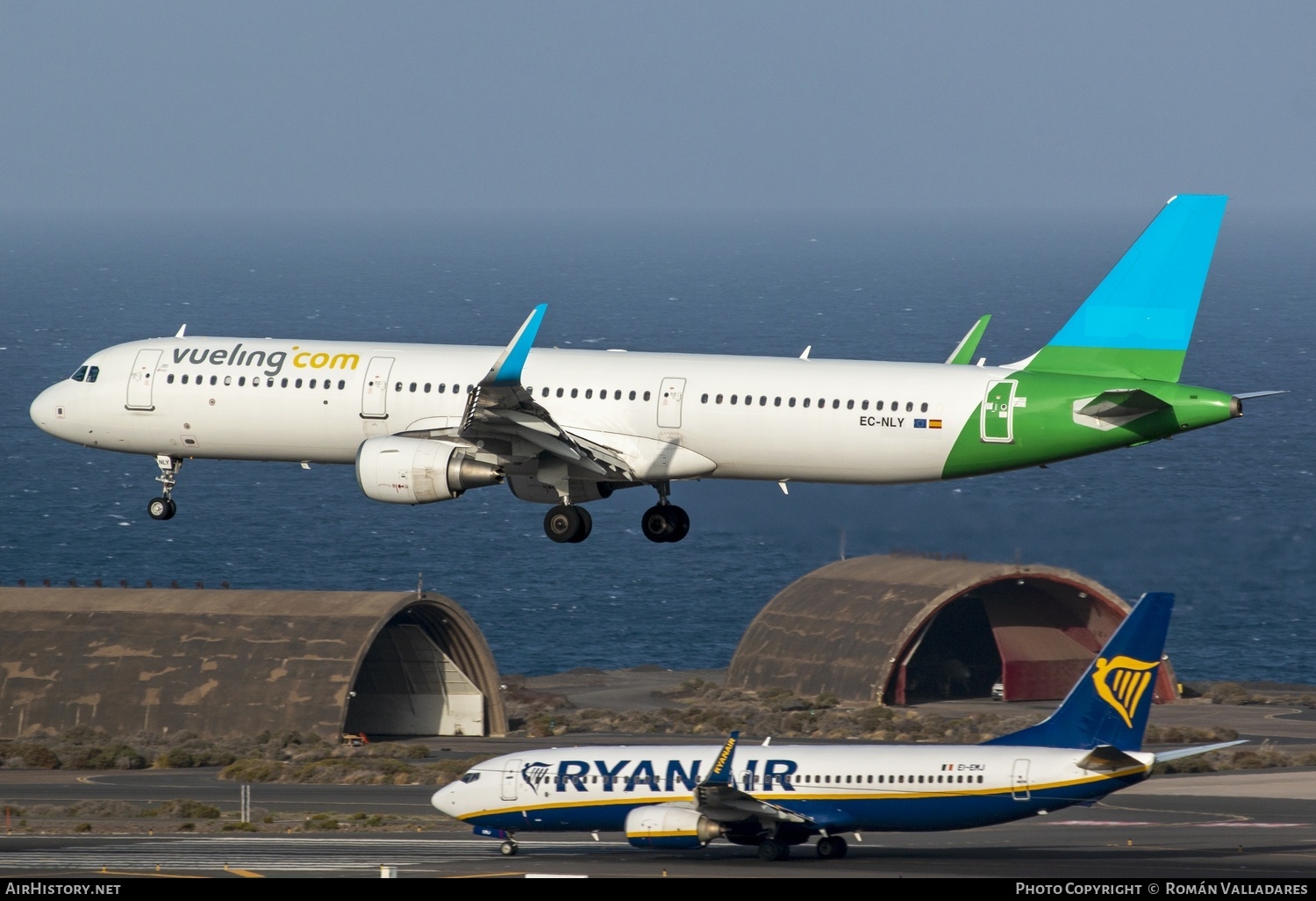 Aircraft Photo of EC-NLY | Airbus A321-211 | Vueling Airlines | AirHistory.net #475084