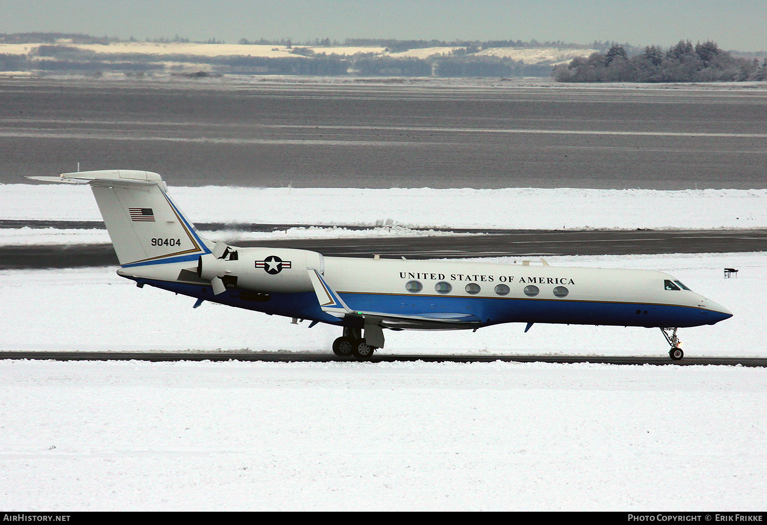 Aircraft Photo of 99-0404 / 90404 | Gulfstream Aerospace C-37A Gulfstream V (G-V) | USA - Air Force | AirHistory.net #475103