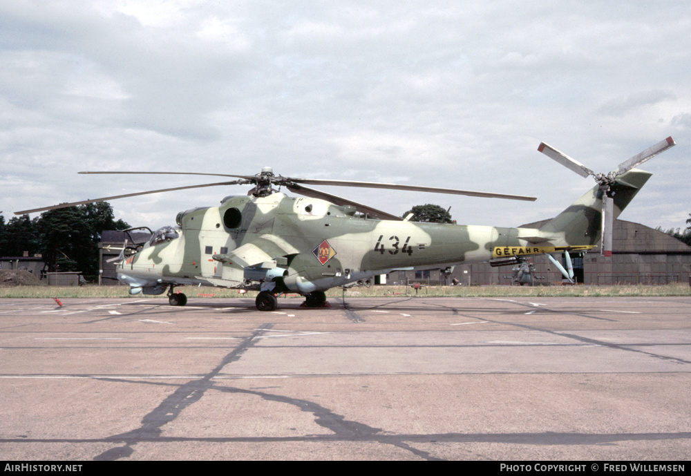 Aircraft Photo of 434 | Mil Mi-24D | East Germany - Air Force | AirHistory.net #475144