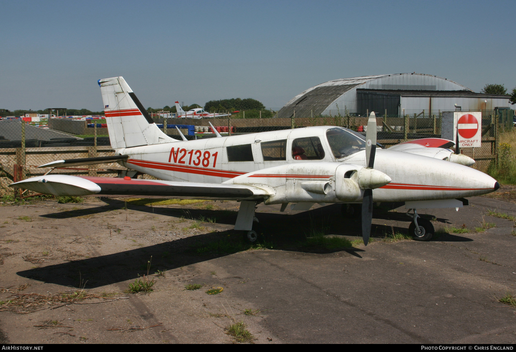 Aircraft Photo of N21381 | Piper PA-34-200 Seneca | AirHistory.net #475153