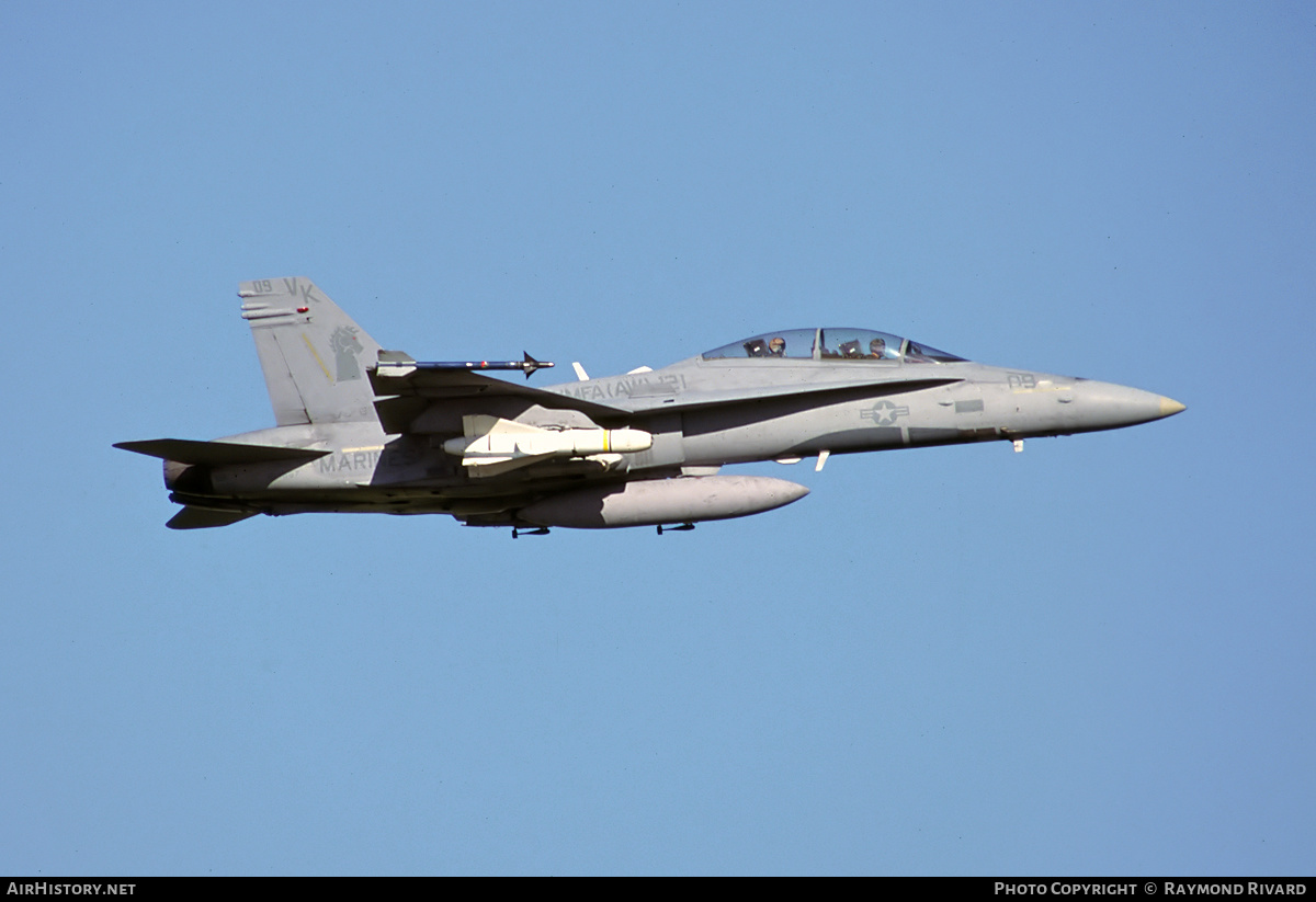Aircraft Photo of 164667 | McDonnell Douglas F/A-18D Hornet | USA - Marines | AirHistory.net #475161