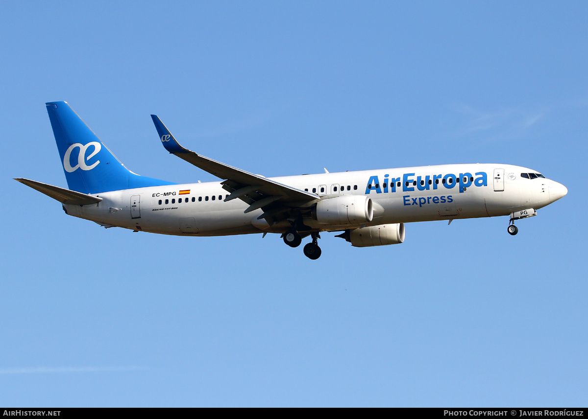 Aircraft Photo of EC-MPG | Boeing 737-800 | Air Europa Express | AirHistory.net #475276