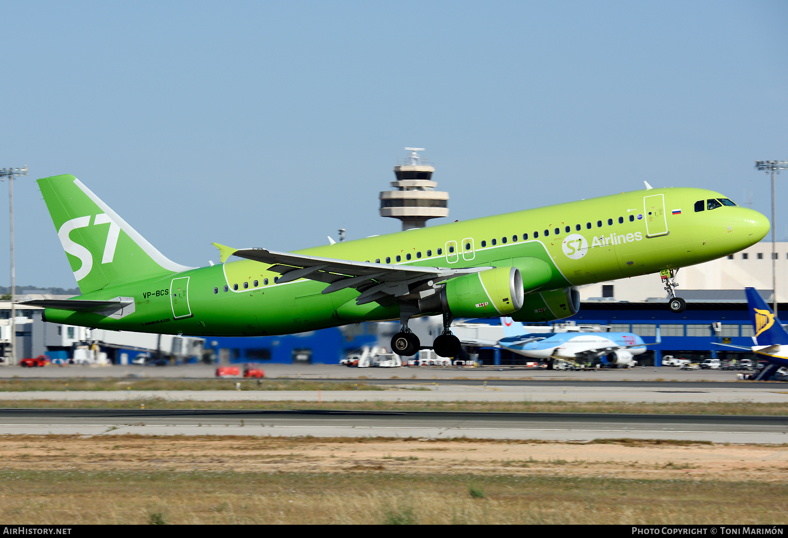 Aircraft Photo of VP-BCS | Airbus A320-214 | S7 Airlines | AirHistory.net #475324