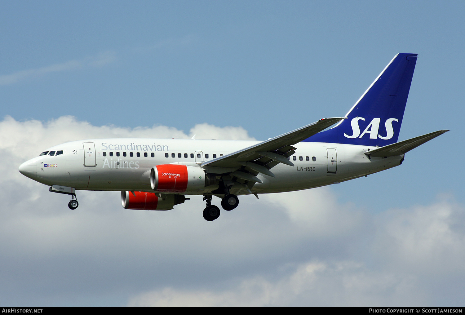 Aircraft Photo of LN-RRC | Boeing 737-683 | Scandinavian Airlines - SAS | AirHistory.net #475337