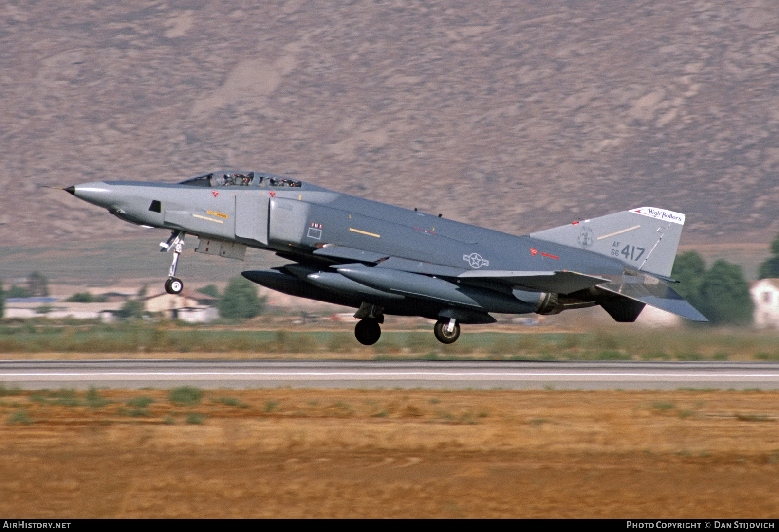 Aircraft Photo of 66-0417 / AF66-417 | McDonnell Douglas RF-4C Phantom II | USA - Air Force | AirHistory.net #475344