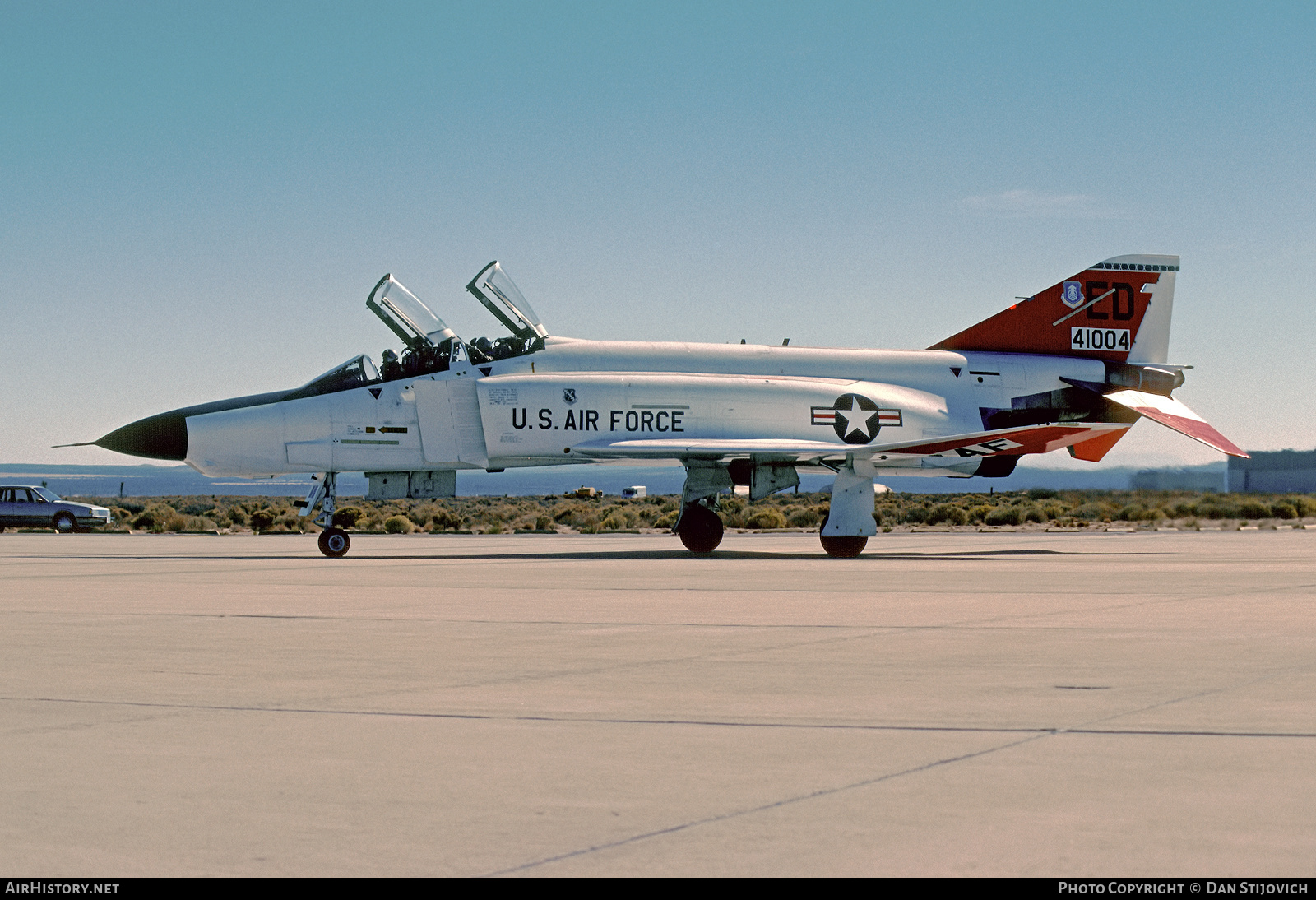 Aircraft Photo of 64-1004 / 41004 | McDonnell Douglas RF-4C Phantom II | USA - Air Force | AirHistory.net #475349