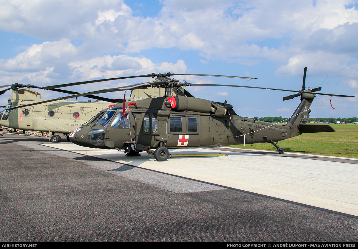 Aircraft Photo of 84-23954 / 0-23954 | Sikorsky UH-60L Black Hawk (S-70A) | USA - Army | AirHistory.net #475352