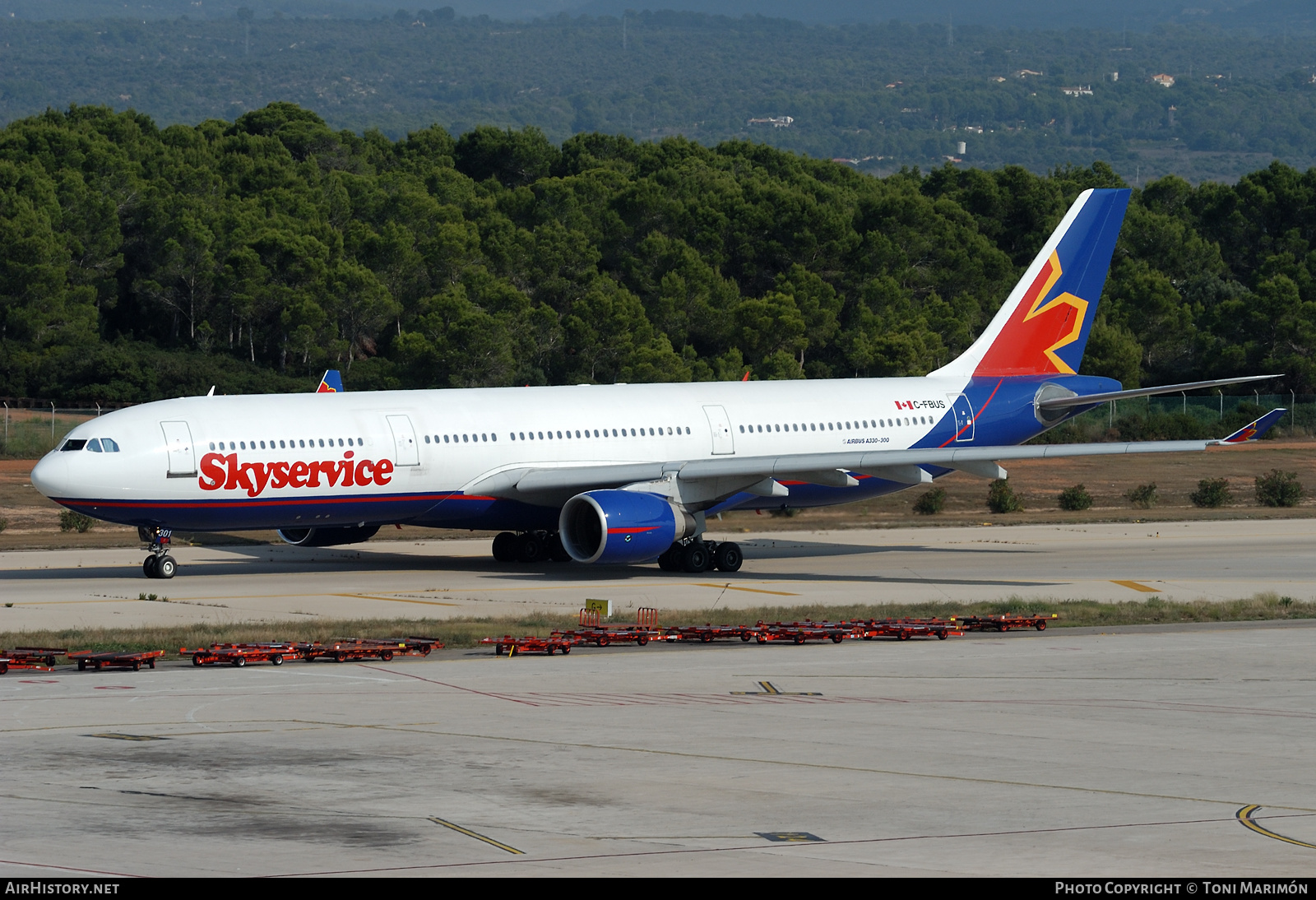 Aircraft Photo of C-FBUS | Airbus A330-322 | Skyservice Airlines | AirHistory.net #475436