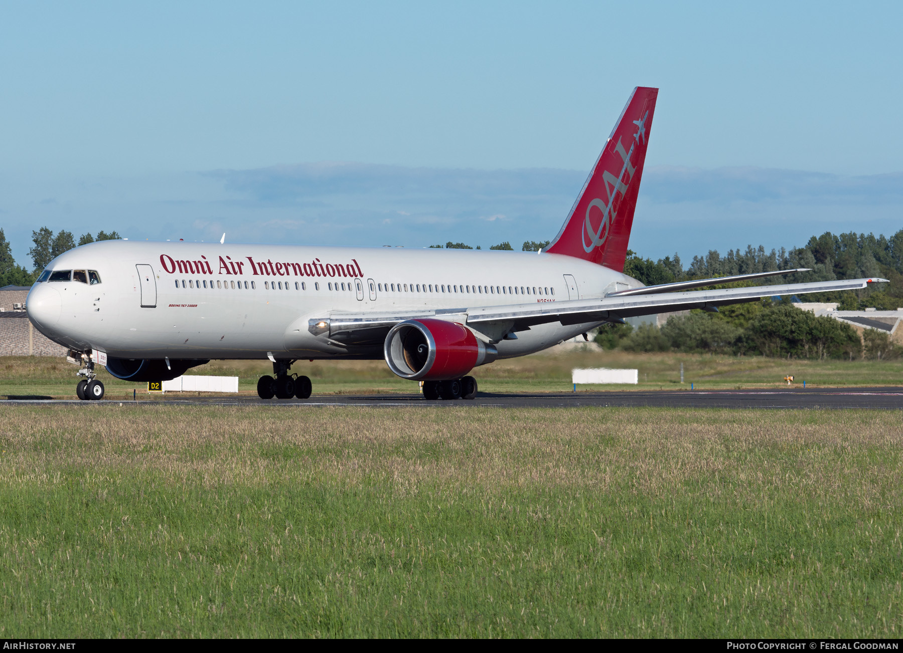 Aircraft Photo of N351AX | Boeing 767-33A/ER | Omni Air International - OAI | AirHistory.net #475482