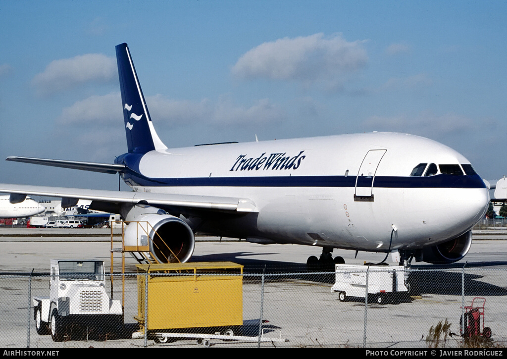 Aircraft Photo of N824SC | Airbus A300B4-203(F) | Tradewinds Airlines Cargo | AirHistory.net #475519