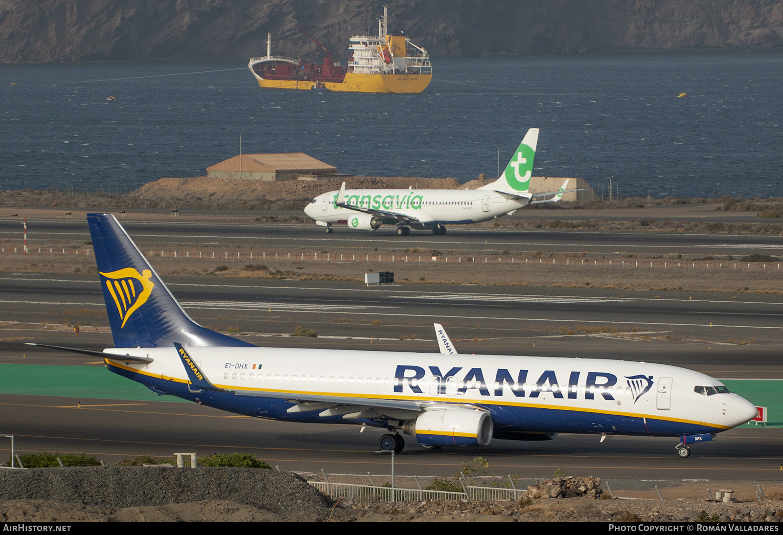 Aircraft Photo of EI-DHX | Boeing 737-8AS | Ryanair | AirHistory.net #475600