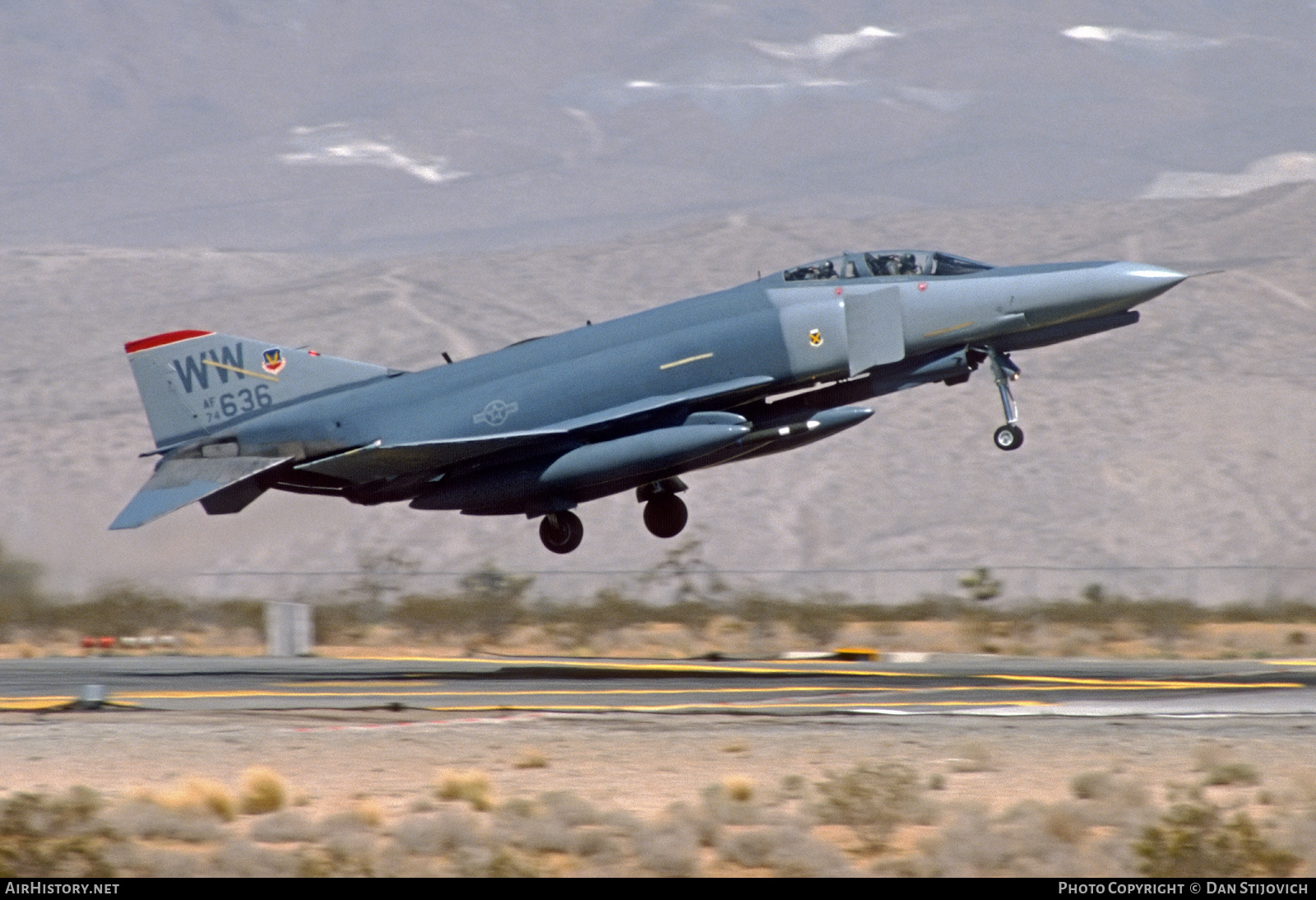 Aircraft Photo of 74-1636 / AF74-636 | McDonnell Douglas F-4E Phantom II | USA - Air Force | AirHistory.net #475722