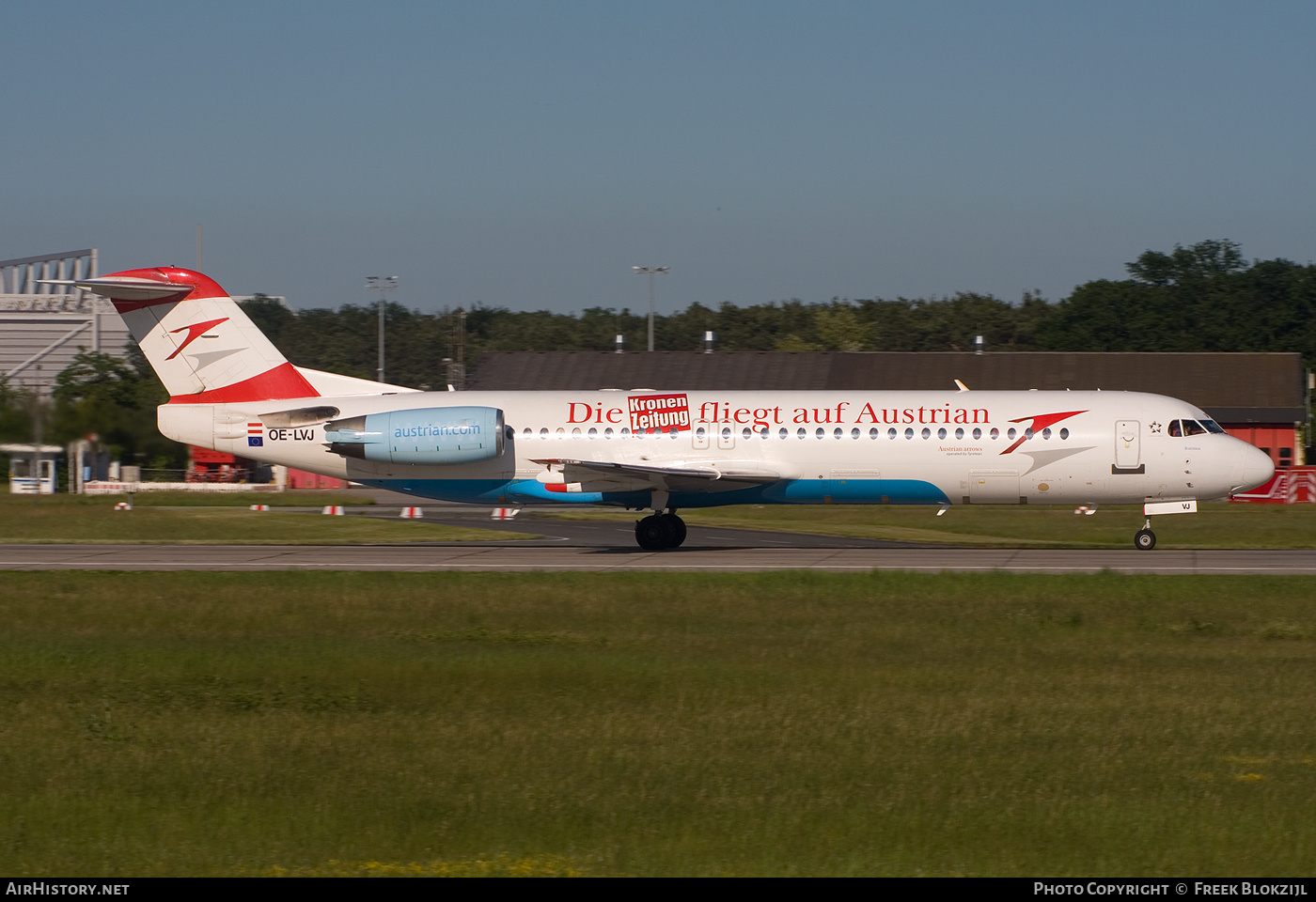 Aircraft Photo of OE-LVJ | Fokker 100 (F28-0100) | Austrian Arrows | AirHistory.net #475768