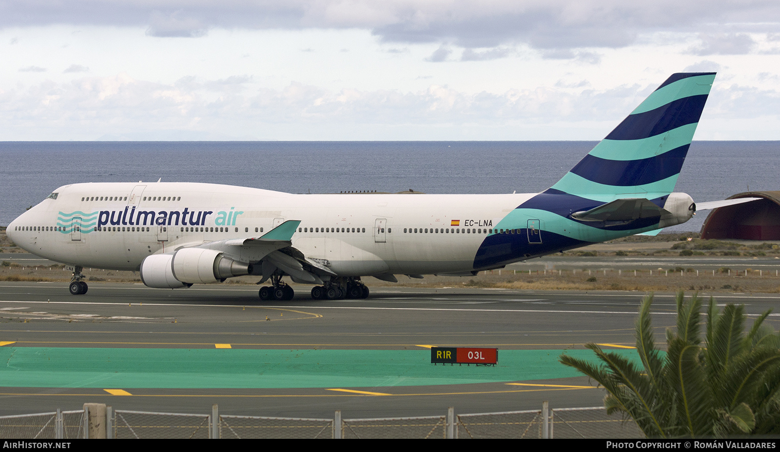 Aircraft Photo of EC-LNA | Boeing 747-446 | Pullmantur Air | AirHistory.net #475812