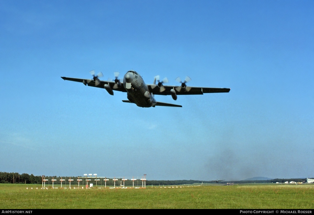 Aircraft Photo of 69-6566 / 96566 | Lockheed C-130E Hercules (L-382) | USA - Air Force | AirHistory.net #475843
