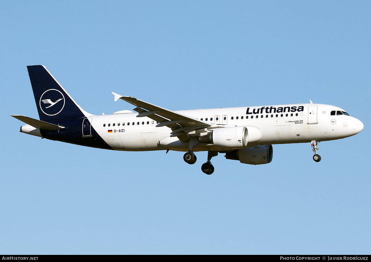 Aircraft Photo of D-AIZI | Airbus A320-214 | Lufthansa | AirHistory.net #475937