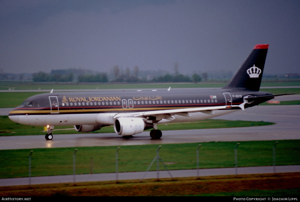 Aircraft Photo of F-OGYB | Airbus A320-211 | Royal Jordanian Airlines | AirHistory.net #475941