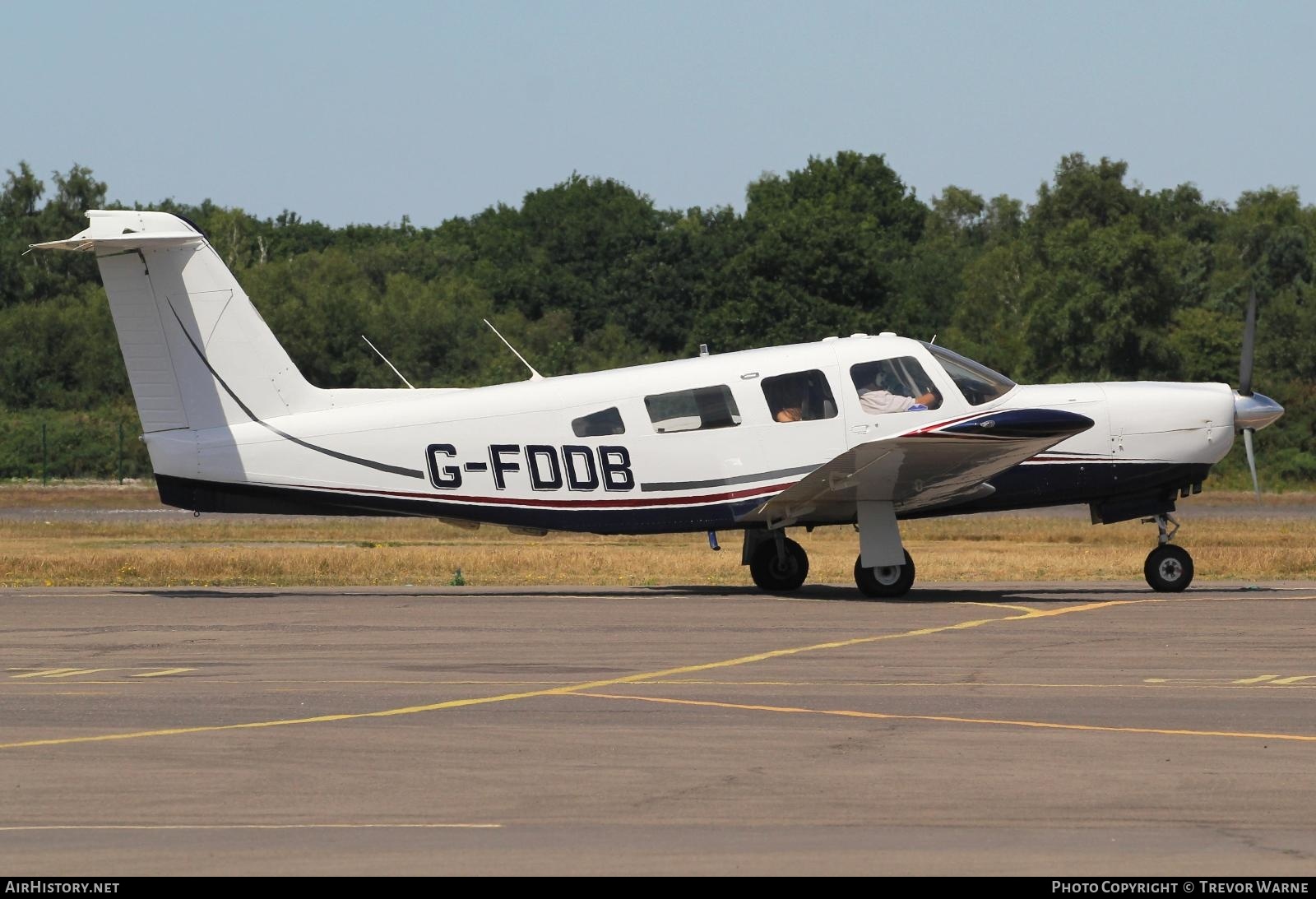 Aircraft Photo of G-FDDB | Piper PA-32RT-300 Lance II | AirHistory.net #476073