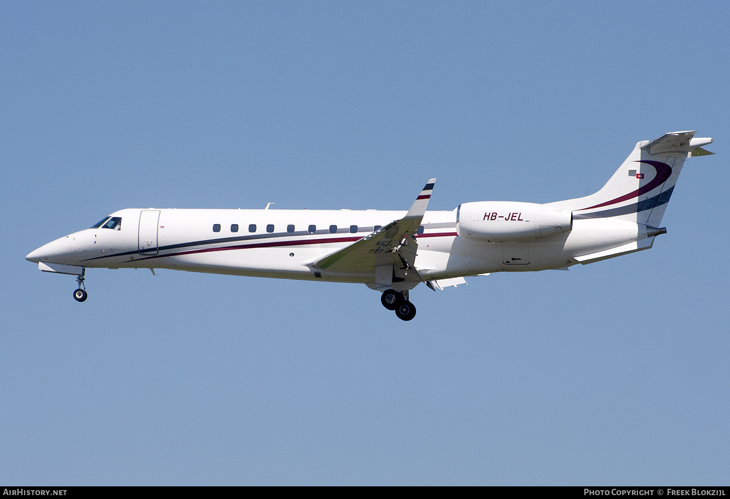 Aircraft Photo of HB-JEL | Embraer ERJ-135ER (EMB-135ER) | G5 Executive | AirHistory.net #476084