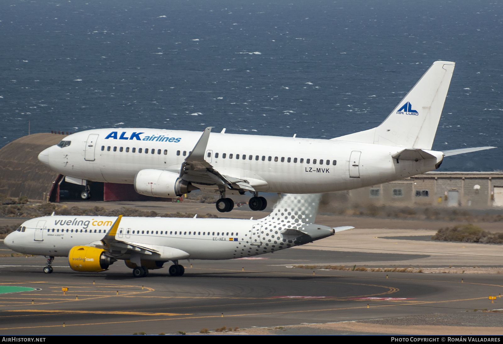 Aircraft Photo of LZ-MVK | Boeing 737-3H4 | ALK Airlines - Air Lubo | AirHistory.net #476164