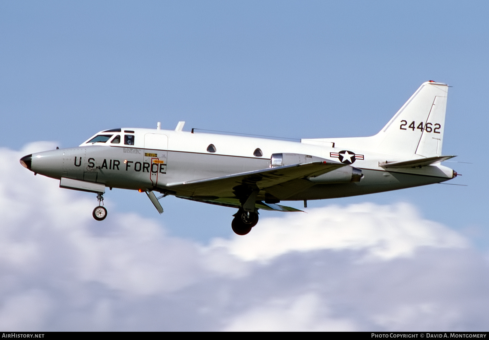 Aircraft Photo of 62-4462 / 24462 | North American CT-39A | USA - Air Force | AirHistory.net #476354