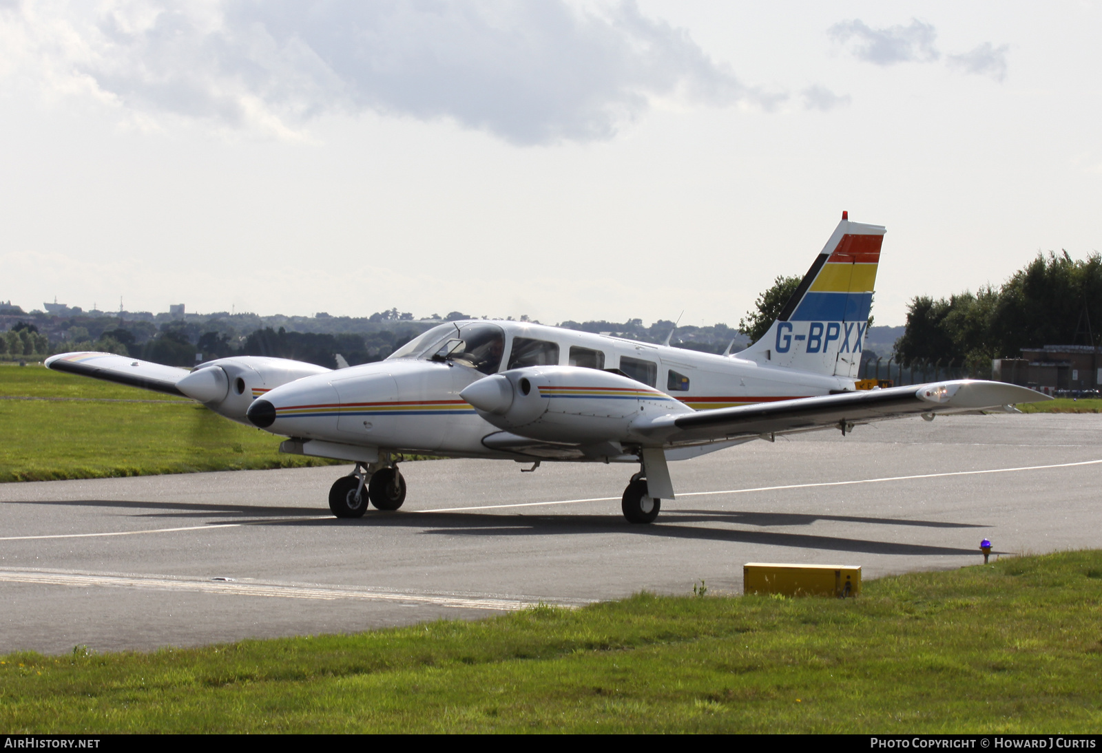 Aircraft Photo of G-BPXX | Piper PA-34-200T Seneca II | AirHistory.net #476463