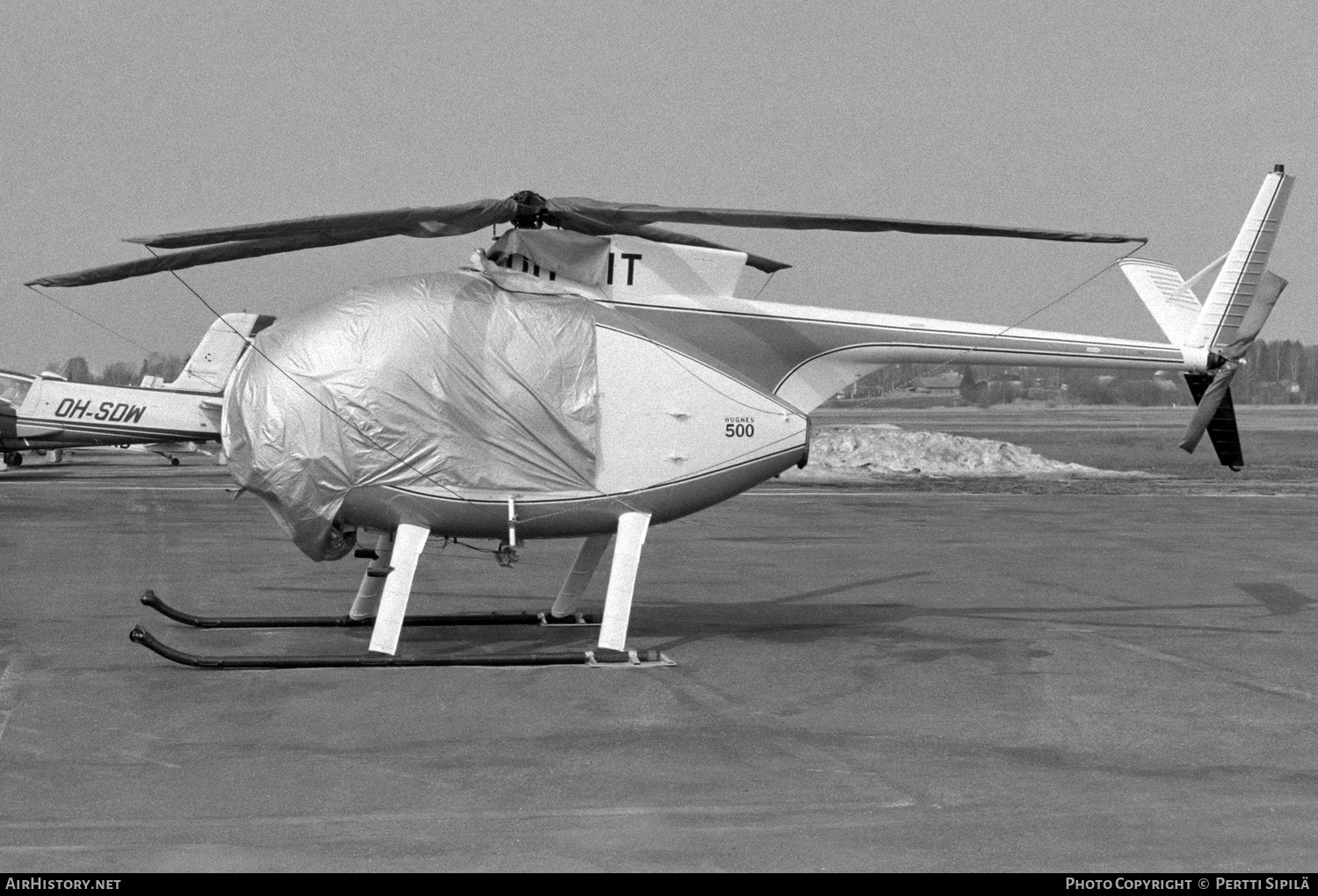 Aircraft Photo of OH-HIT | Hughes 500C (369HS) | Helikopterikeskus | AirHistory.net #476496