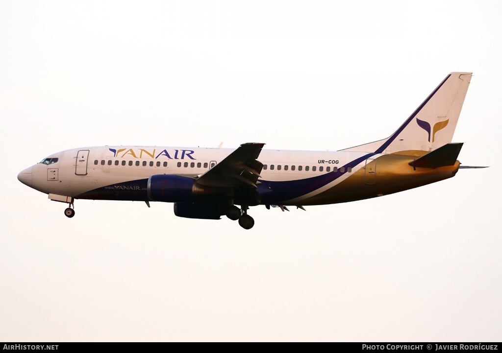 Aircraft Photo of UR-COG | Boeing 737-301 | YanAir | AirHistory.net #476563
